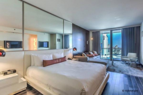 Gorgeous Strip View - Studio at Palms Place - 17